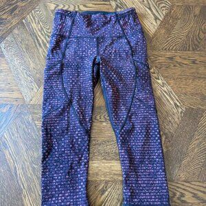 Lululemon Outrun Crop Leggings Shatter Weave Dust‎ Coral Purple/Plum Size 2